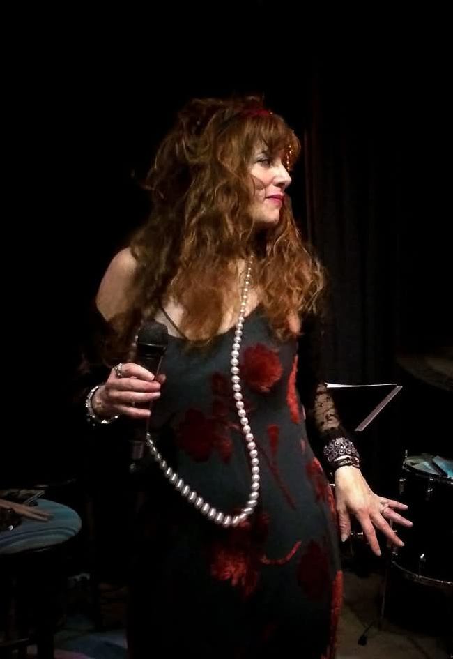 Roberta Donnay